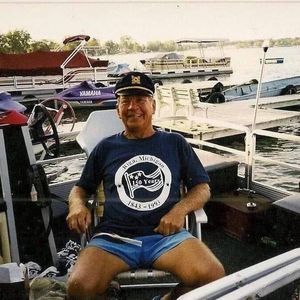 Meet your Posher, Polly